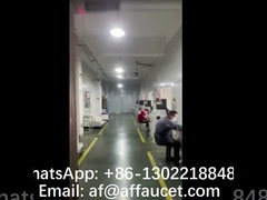 خلية الروبوت الآلي آلة طحن السيارات الصناعية لمقابض الأبواب